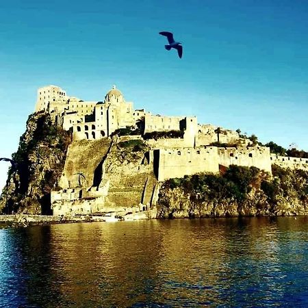 Appartamento Sul Mare Ad Ischia Ponte Exterior foto